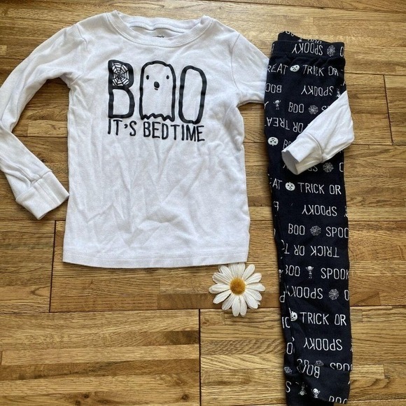 Carter's Toddler 2 Piece "Boo It's Bedtime" Halloween Snug Fit Size 4 - Picture 1 of 8